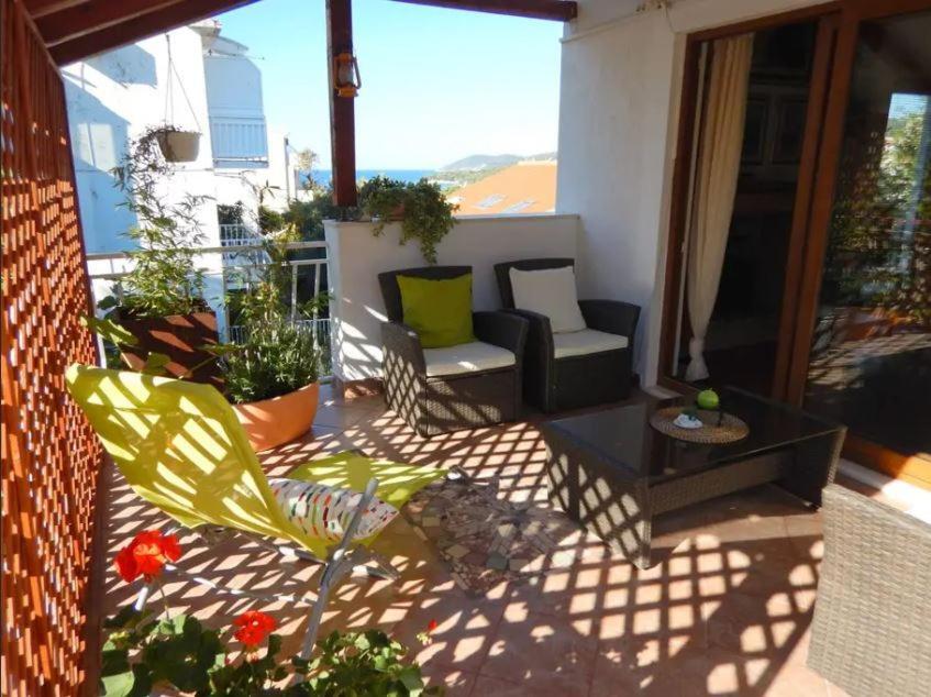 Nora'S Apartment Đảo Hvar Ngoại thất bức ảnh
