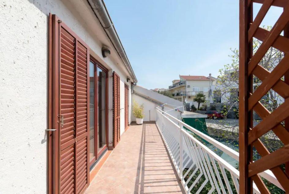 Nora'S Apartment Đảo Hvar Ngoại thất bức ảnh